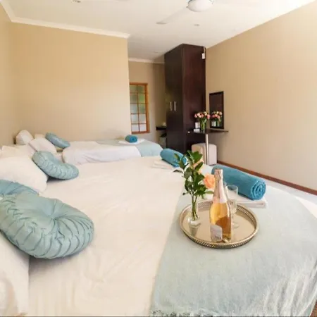Motozi Lodge Pelindaba Room photo